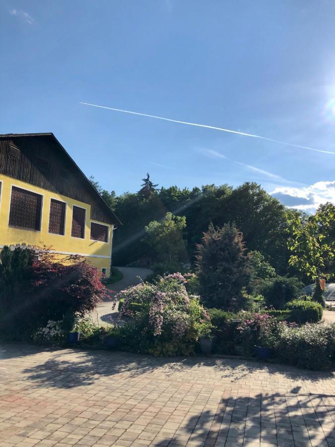 Ferienwohnung Am Bauernhof Strassonig Vulgo Hornis Moosburg Exteriör bild